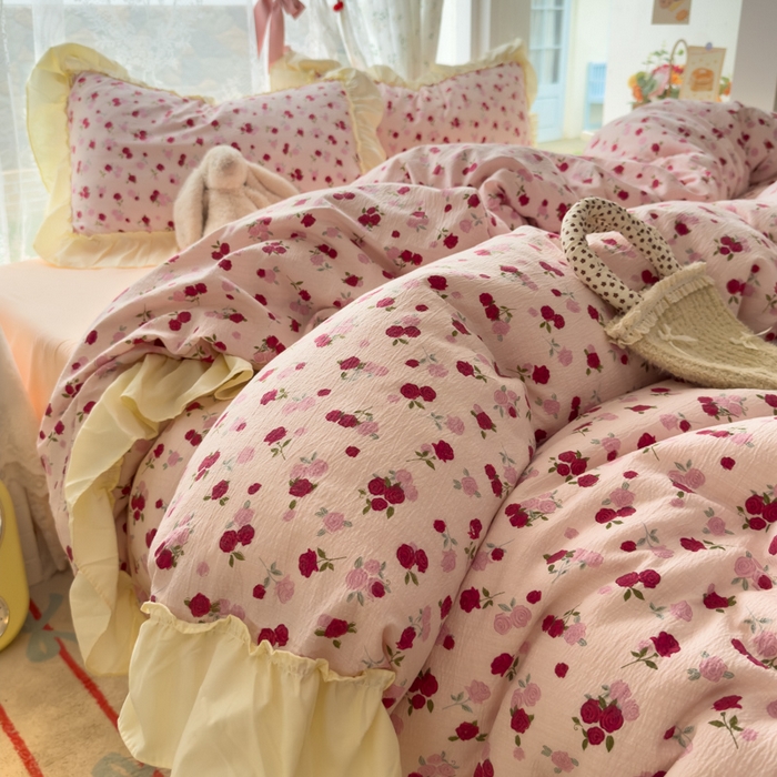 91家纺网 家纺一手货源 找家纺 思诺羽床笠 2025新款开学季法式花边A类双层纱木棉四件套 蔷薇花园