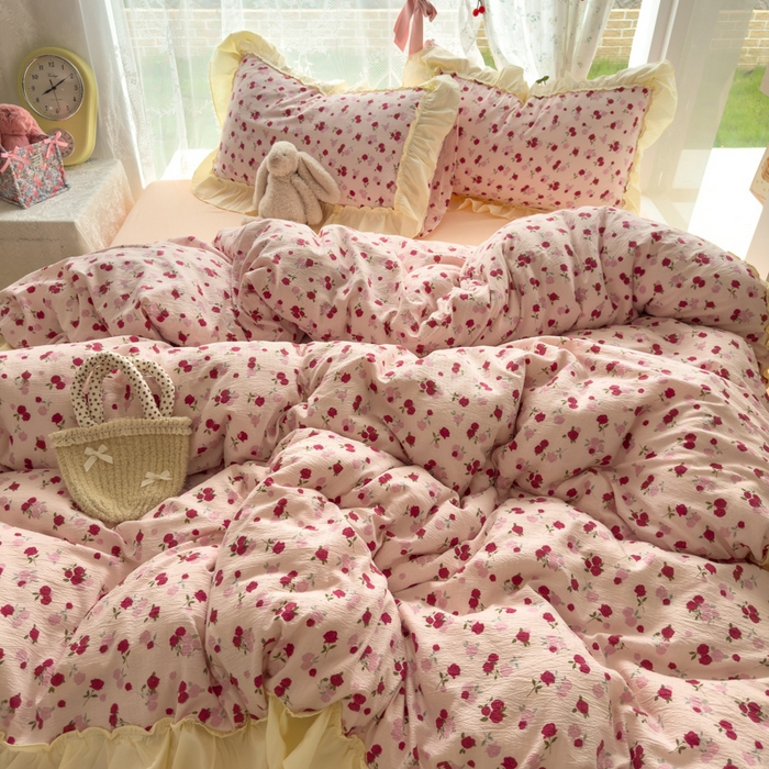 91家纺网 家纺一手货源 找家纺 思诺羽床笠 2025新款开学季法式花边A类双层纱木棉四件套 蔷薇花园