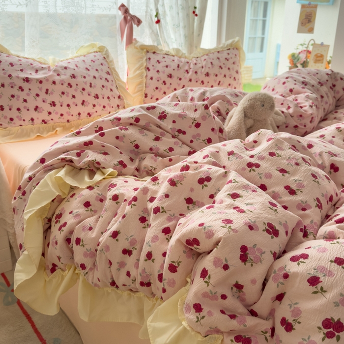 91家纺网 家纺一手货源 找家纺 思诺羽床笠 2025新款开学季法式花边A类双层纱木棉四件套 蔷薇花园