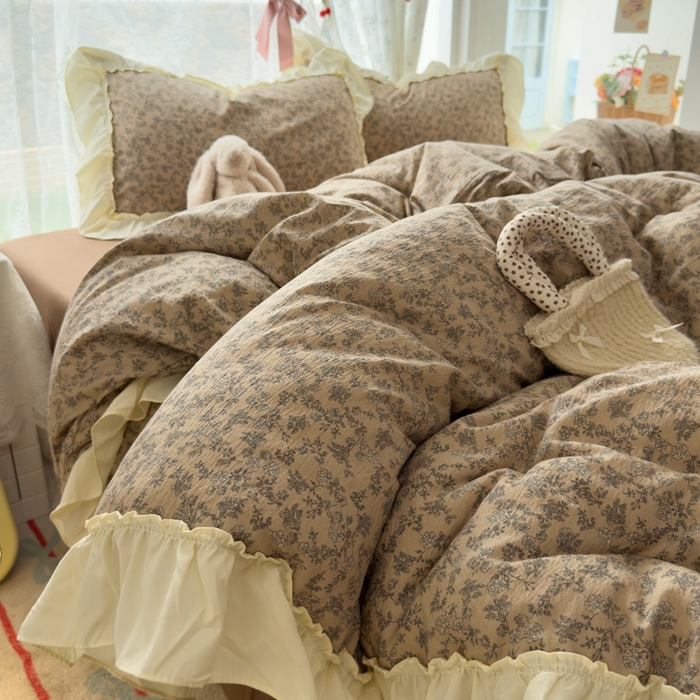 91家纺网 家纺一手货源 找家纺 思诺羽床笠 2025新款开学季法式花边A类双层纱木棉四件套 花涧溪