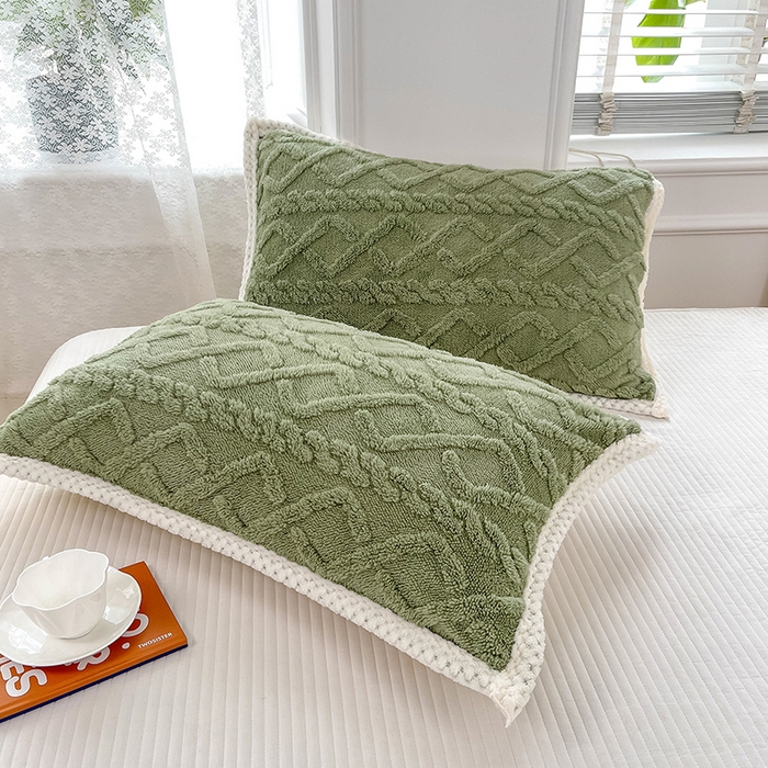 91家纺网 家纺一手货源 找家纺 雅诗帛 冬季加绒四件套云朵绒法莱绒牛奶绒雕花绒水晶绒塔芙绒毛毯学生宿舍保暖加绒加厚珊瑚绒双面绒 茶绿