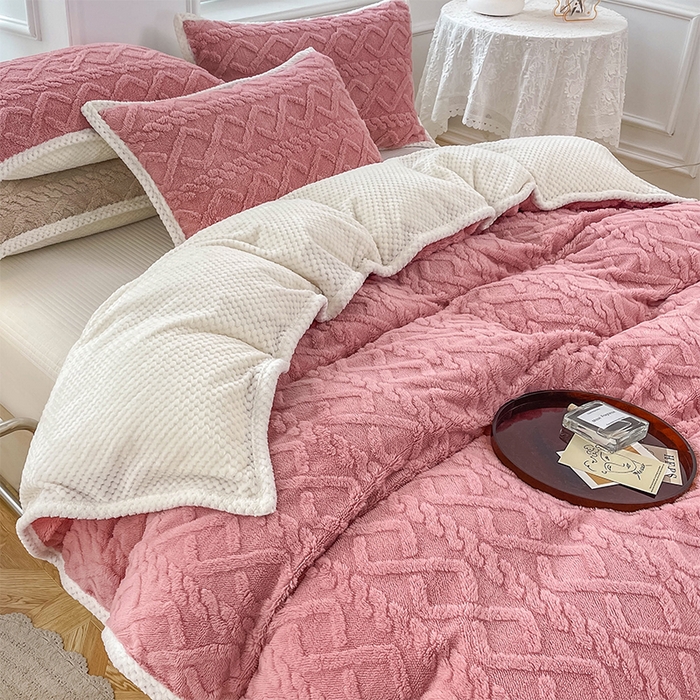 （总）雅诗帛 冬季加绒四件套云朵绒法莱绒牛奶绒雕花绒水晶绒塔芙绒毛毯学生宿舍保暖加绒加厚珊瑚绒双面绒