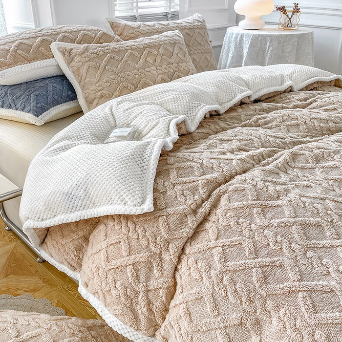 91家纺网 家纺一手货源 找家纺 （总）雅诗帛 冬季加绒四件套云朵绒法莱绒牛奶绒雕花绒水晶绒塔芙绒毛毯学生宿舍保暖加绒加厚珊瑚绒双面绒