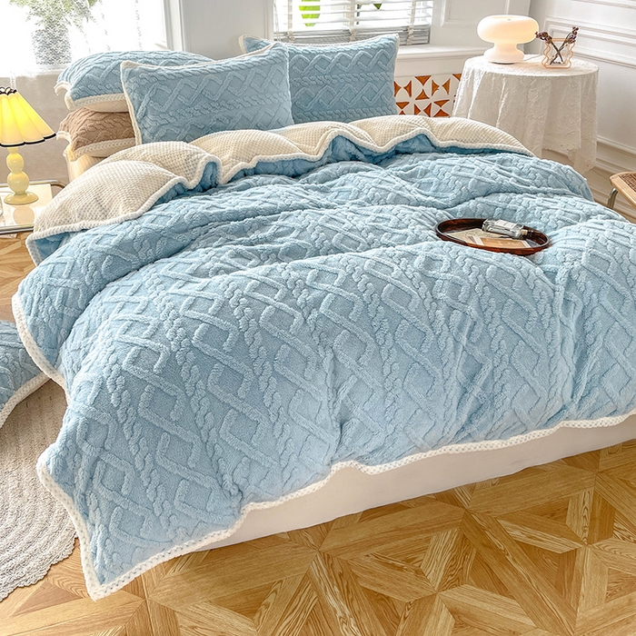 91家纺网 家纺一手货源 找家纺 雅诗帛 冬季加绒四件套云朵绒法莱绒牛奶绒雕花绒水晶绒塔芙绒毛毯学生宿舍保暖加绒加厚珊瑚绒双面绒 冰蓝