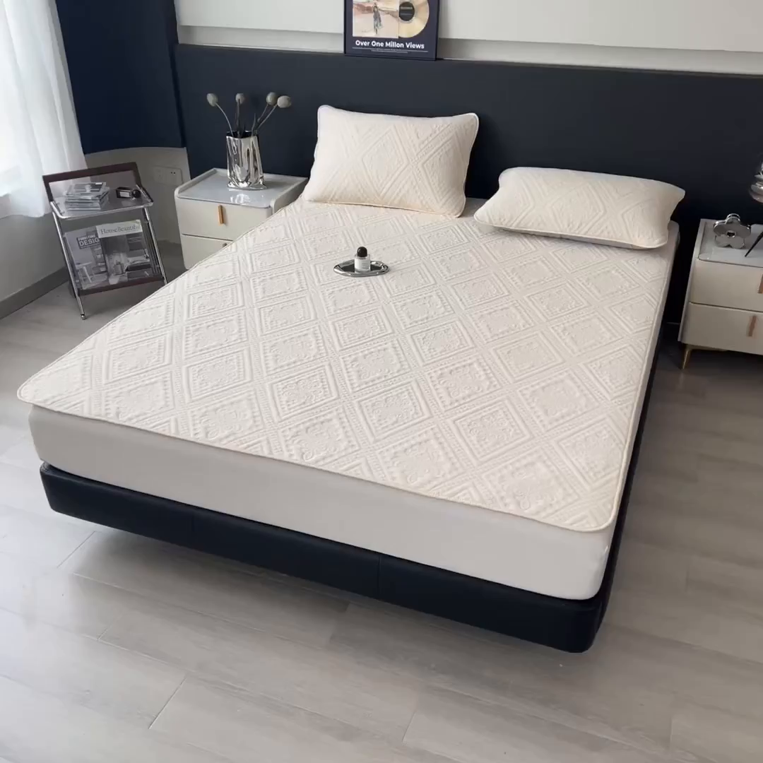 91家纺网 家纺一手货源 找家纺 雅诗帛 2025新款A类柔感彩绒棉夹棉床护垫-菱影蔓花 菱影蔓花-沙砾米