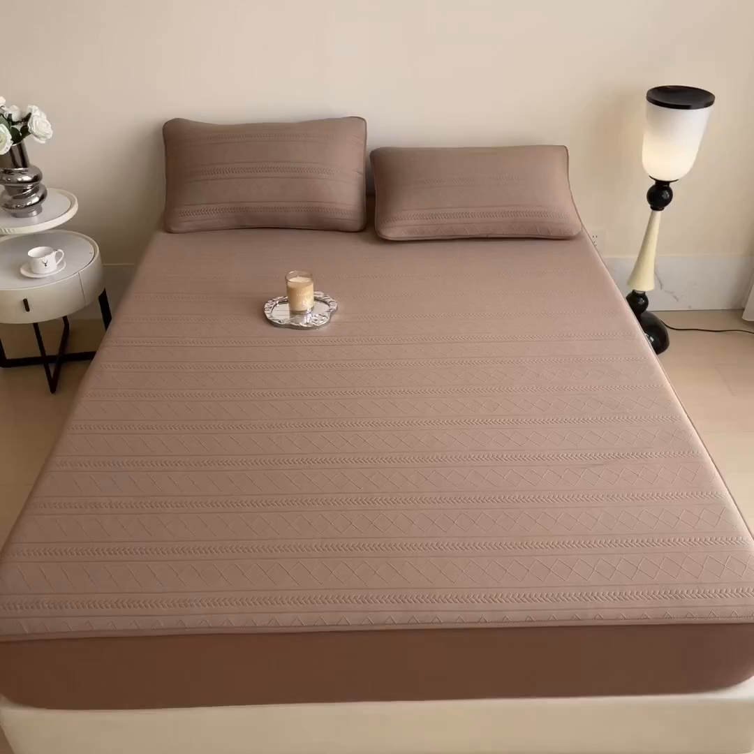 91家纺网 家纺一手货源 找家纺 雅诗帛 2025新款A类柔感彩绒棉夹棉床笠-素菱笺 素菱笺-栗壳咖