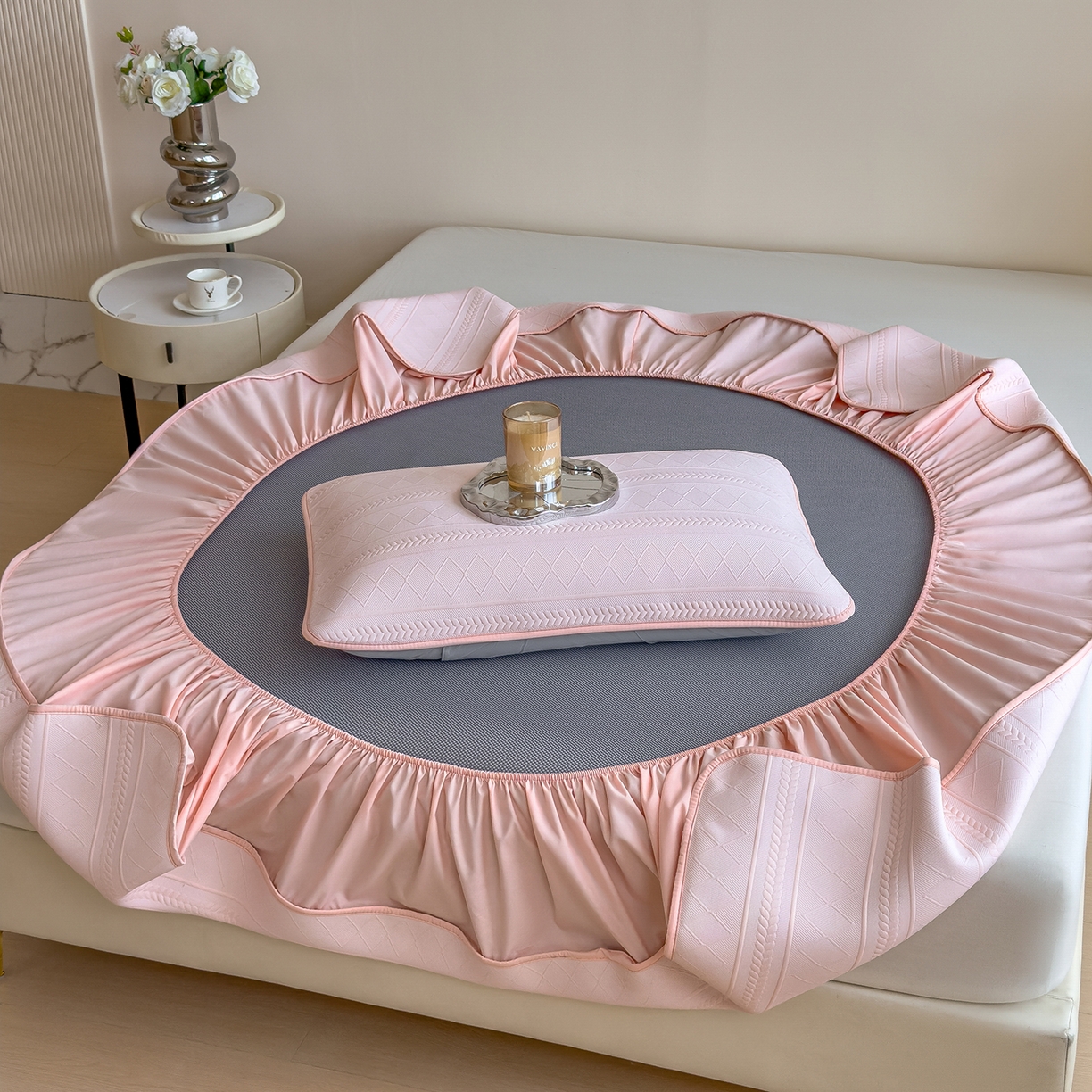 91家纺网 家纺一手货源 找家纺 雅诗帛 2025新款A类柔感彩绒棉夹棉床笠-素菱笺 素菱笺-桃雾粉