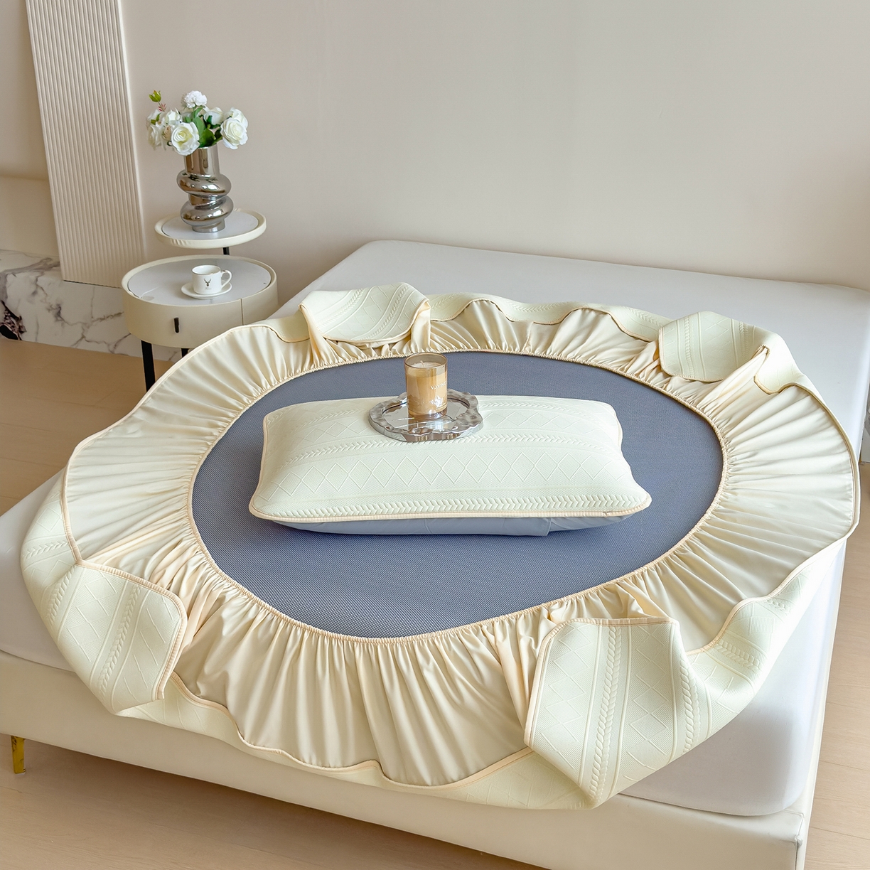 91家纺网 家纺一手货源 找家纺 雅诗帛 2025新款A类柔感彩绒棉夹棉床笠-素菱笺 素菱笺-麦浪黄