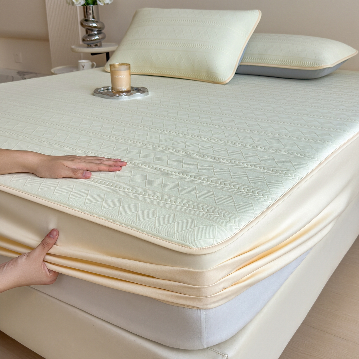 91家纺网 家纺一手货源 找家纺 雅诗帛 2025新款A类柔感彩绒棉夹棉床笠-素菱笺 素菱笺-麦浪黄