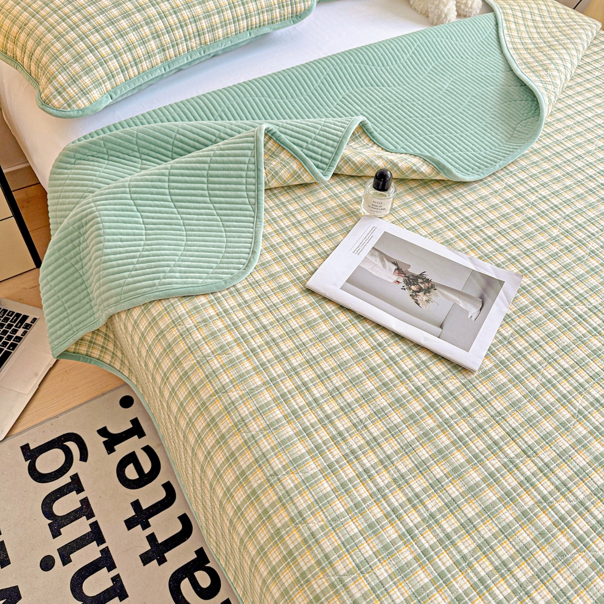 91家纺网 家纺一手货源 找家纺 雅诗帛 2025新款无印风全棉色织水洗棉加厚婴儿绒床盖单件格纹简约夹棉炕盖床盖三件套 青柠绿