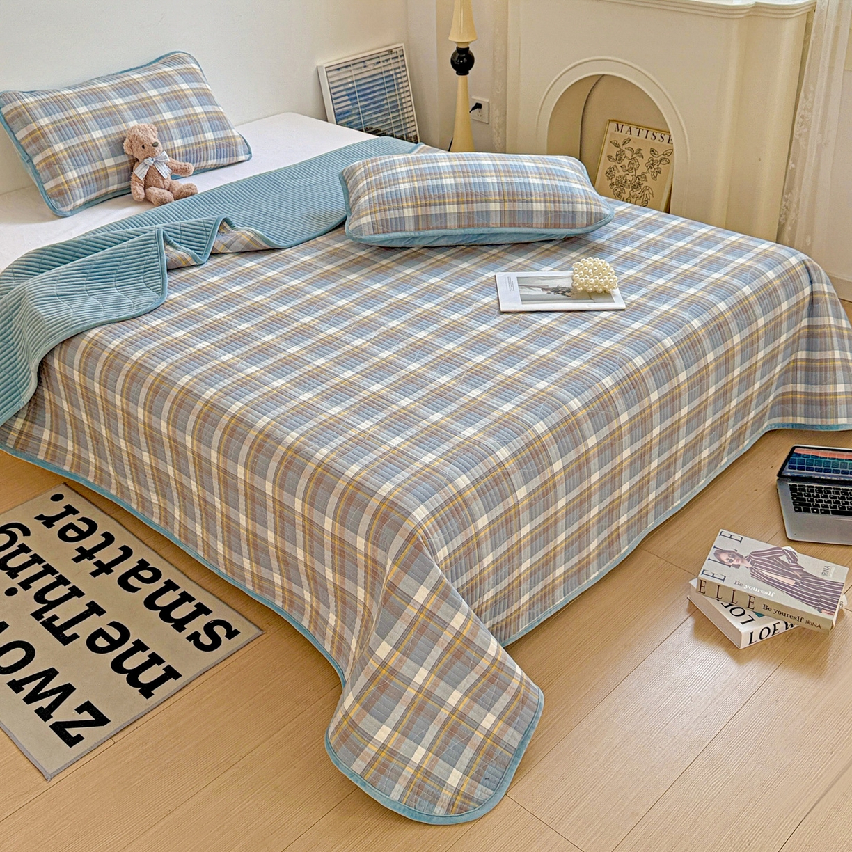 91家纺网 家纺一手货源 找家纺 雅诗帛 2025新款无印风全棉色织水洗棉加厚婴儿绒床盖单件格纹简约夹棉炕盖床盖三件套 格调兰