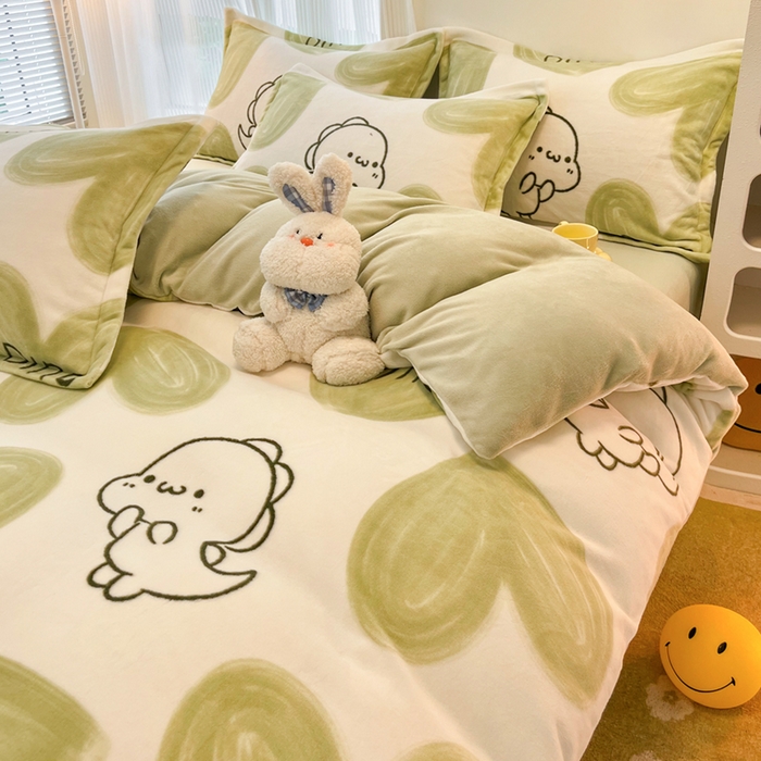 91家纺网 家纺一手货源 找家纺 倾慕  2026新款高克重时尚印花牛奶绒系列 爱心小龙