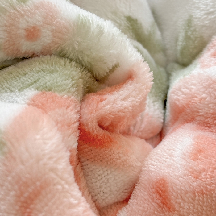 91家纺网 家纺一手货源 找家纺 2025新款印花泡泡兔毛绒床垫学生宿舍床褥软垫 繁花