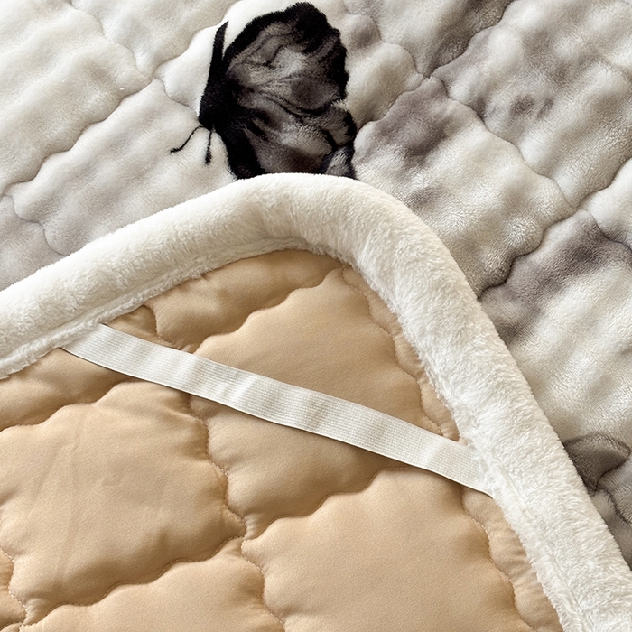 91家纺网 家纺一手货源 找家纺 2025新款印花泡泡兔毛绒床垫学生宿舍床褥软垫 灰色大蝴蝶