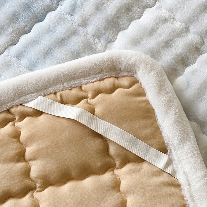 91家纺网 家纺一手货源 找家纺 2025新款印花泡泡兔毛绒床垫学生宿舍床褥软垫 蓝色蝴蝶结