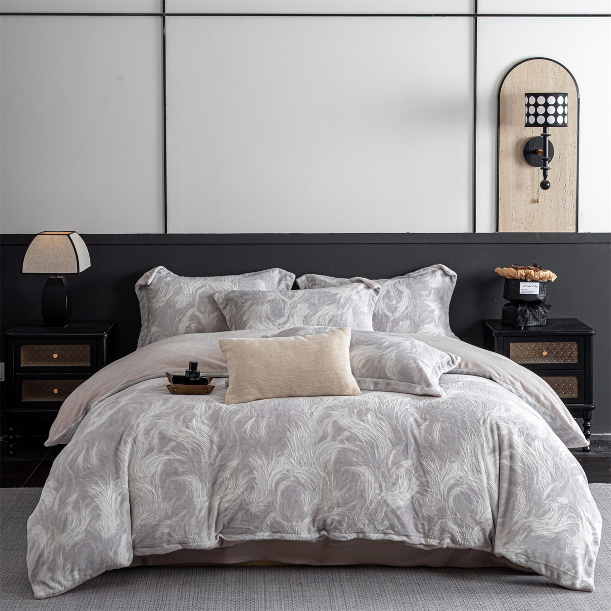 罗优家纺 2025新款牛奶绒雕花绒四件套 冬日暖阳-灰