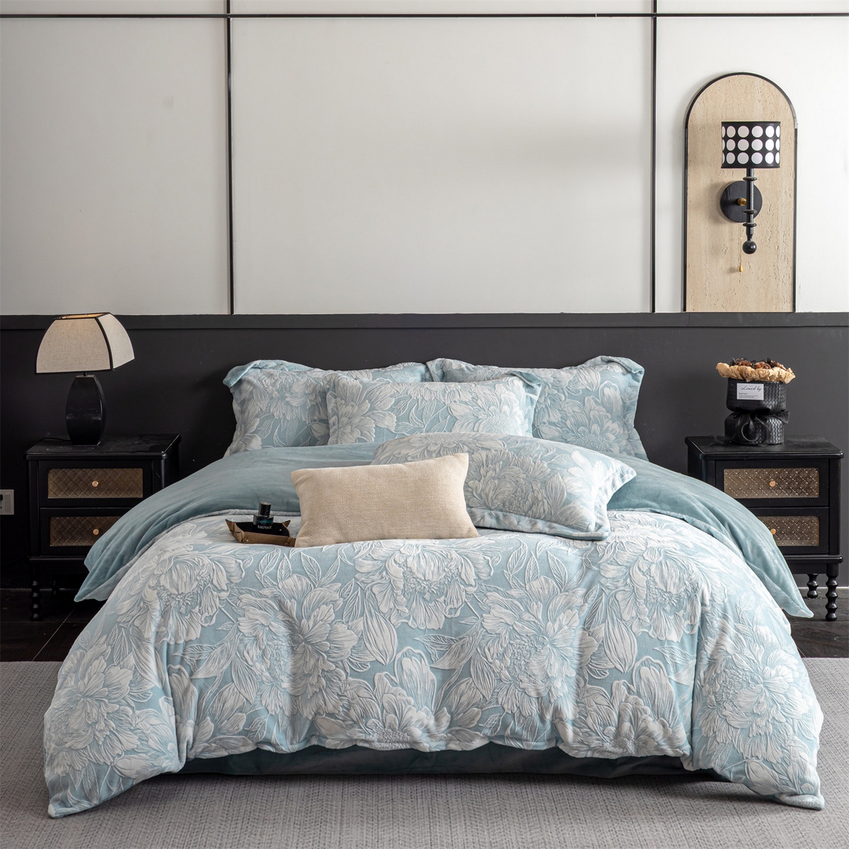 罗优家纺 2025新款牛奶绒雕花绒四件套 芳华绮丽-蓝