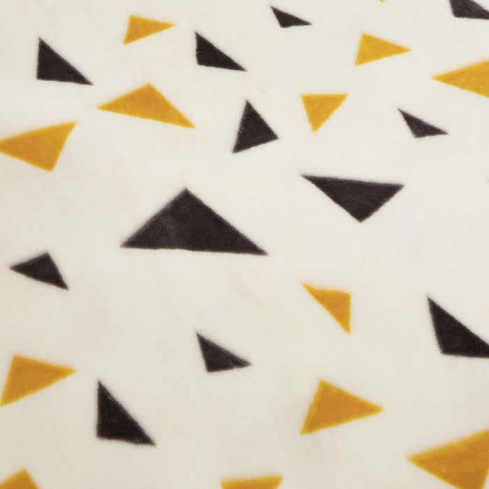 91家纺网 家纺一手货源 找家纺 雅诗帛 【2025年新款】双层加厚冬季毛毯拉舍尔毛毯加绒特厚婚庆结婚送礼毯子盖毯珊瑚绒 米白三角