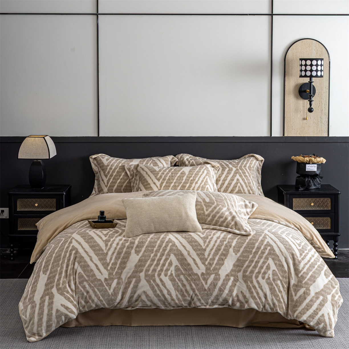 罗优家纺 2025新款牛奶绒雕花绒四件套 菱形-棕