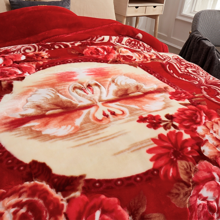 91家纺网 家纺一手货源 找家纺 雅诗帛 【2025年新款】双层加厚冬季毛毯拉舍尔毛毯加绒特厚婚庆结婚送礼毯子盖毯珊瑚绒 情投意合