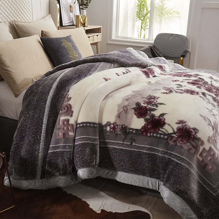 91家纺网 家纺一手货源 找家纺 雅诗帛 【2025年新款】双层加厚冬季毛毯拉舍尔毛毯加绒特厚婚庆结婚送礼毯子盖毯珊瑚绒 水墨年华