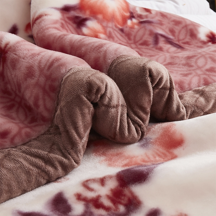 91家纺网 家纺一手货源 找家纺 雅诗帛 【2025年新款】双层加厚冬季毛毯拉舍尔毛毯加绒特厚婚庆结婚送礼毯子盖毯珊瑚绒 心花怒放