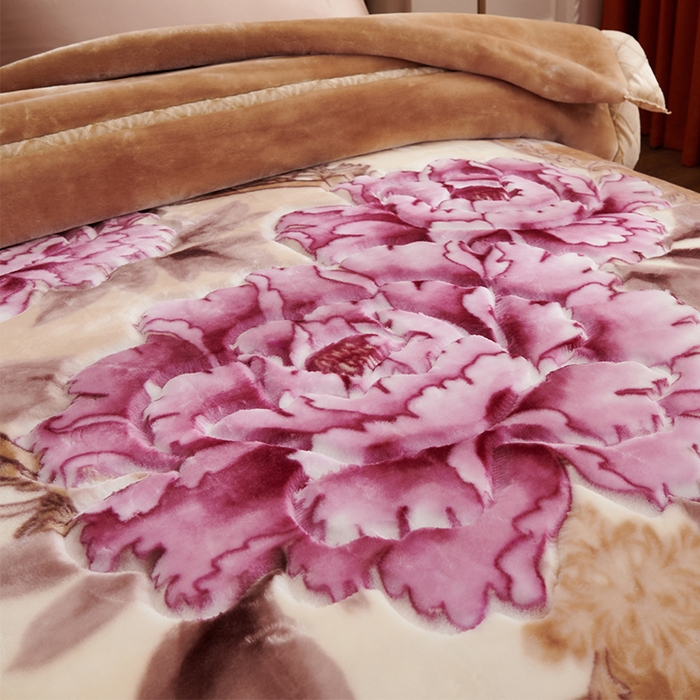 91家纺网 家纺一手货源 找家纺 雅诗帛 【2025年新款】双层加厚冬季毛毯拉舍尔毛毯加绒特厚婚庆结婚送礼毯子盖毯珊瑚绒 月夕花朝-黄