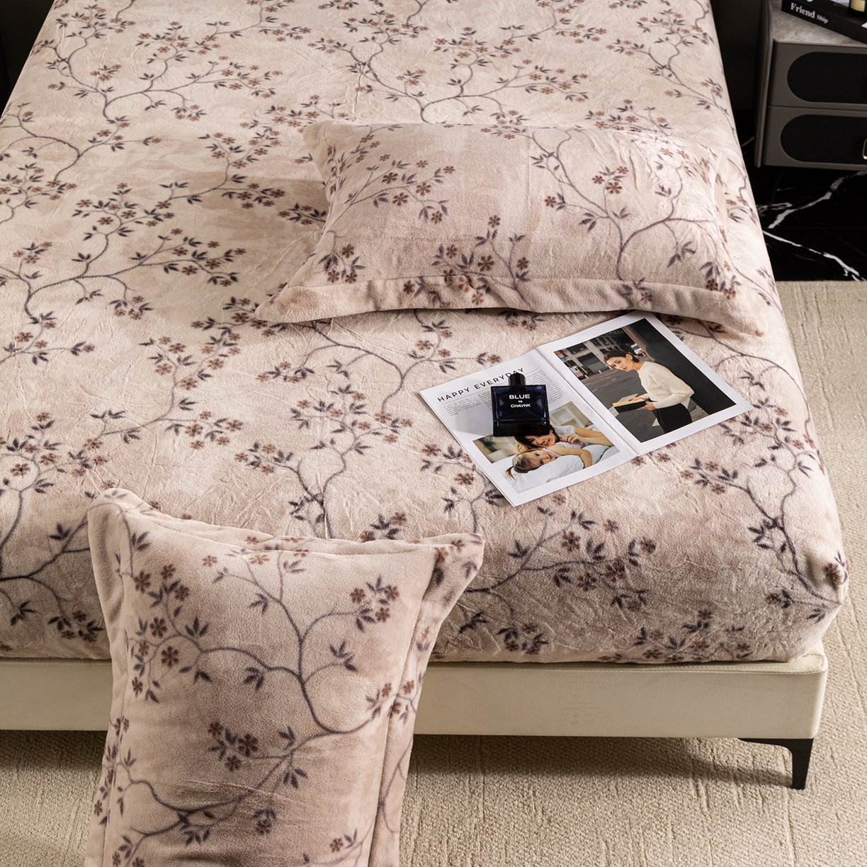 91家纺网 家纺一手货源 找家纺 （总）锦罗绣 2025新款全消光兔绒300克牛奶绒床笠