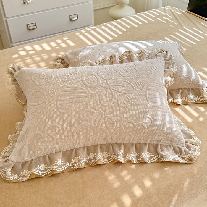 91家纺网 家纺一手货源 找家纺 （总）美达家纺 2025新款牛奶绒雕花系列床单四件套