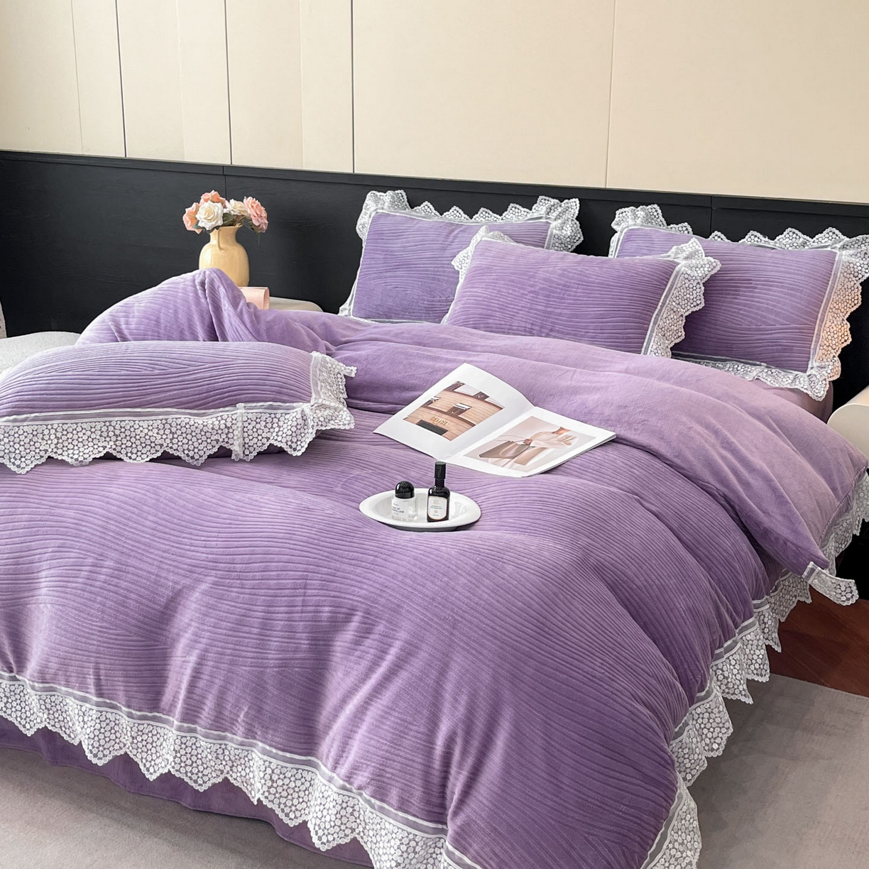 91家纺网 家纺一手货源 找家纺 爱家（原缔乐家纺） 2025新款A类牛奶雕花绒四件套系列 维多利梦幻紫