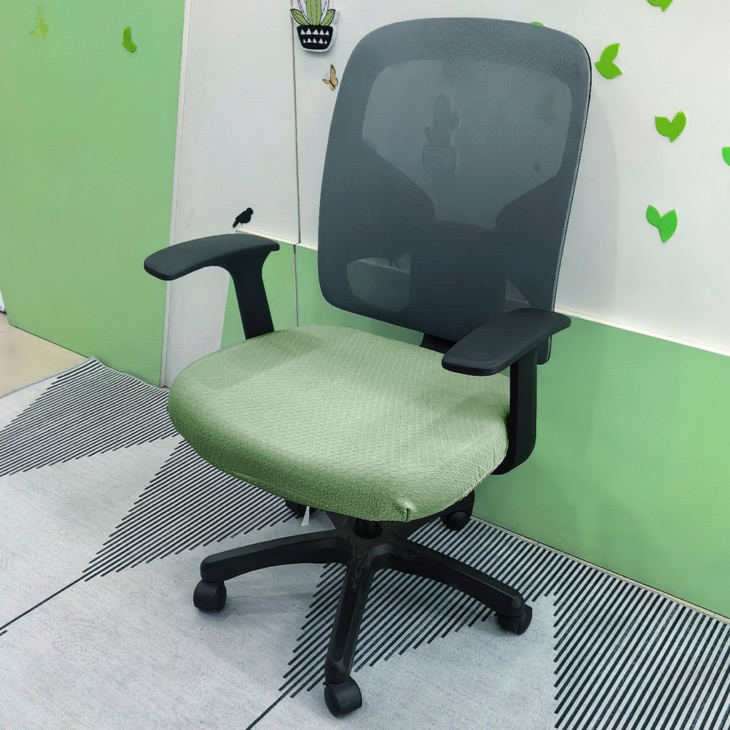 91家纺网 家纺一手货源 找家纺 （总）壹零特色家纺 2025新款斜纹小菱格坐垫套