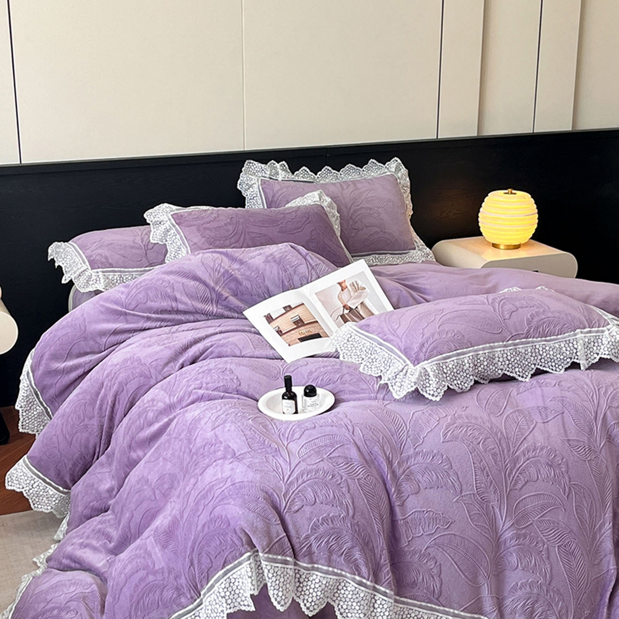 91家纺网 家纺一手货源 找家纺 爱家（原缔乐家纺） 2025新款A类牛奶雕花绒四件套系列 海岛热恋梦幻紫