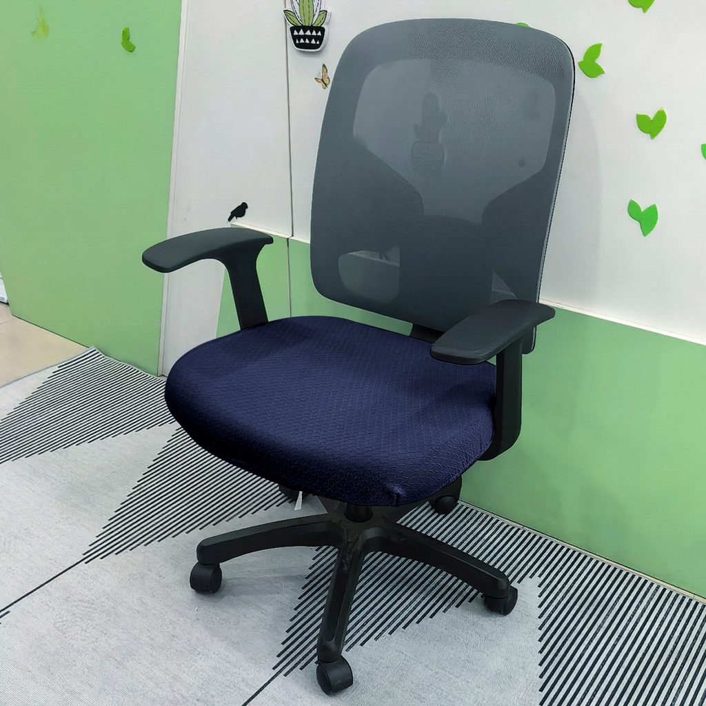 91家纺网 家纺一手货源 找家纺 （总）壹零特色家纺 2025新款斜纹小菱格坐垫套