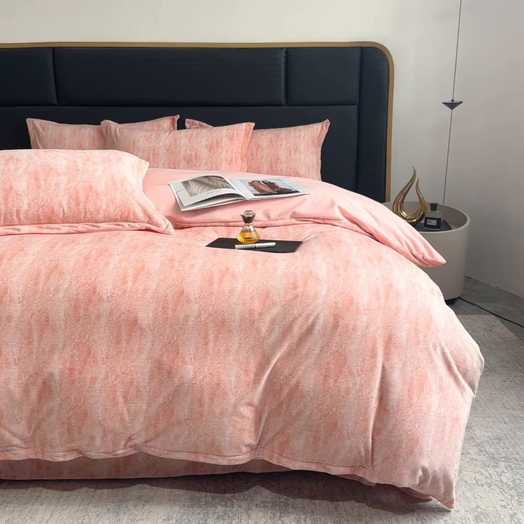 91家纺网 家纺一手货源 找家纺 （总）喜四方 2025新款超细旦婴儿宝宝绒印花四件套