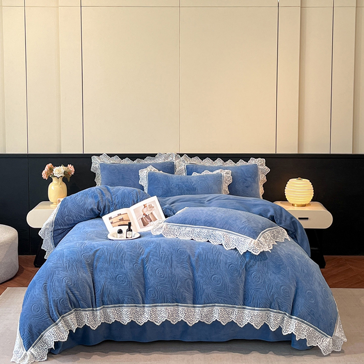 91家纺网 家纺一手货源 找家纺 爱家（原缔乐家纺） 2025新款A类牛奶雕花绒四件套系列 锦羽-宾利兰