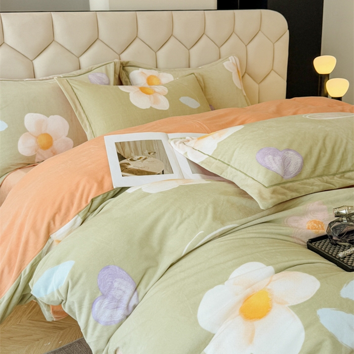 91家纺网 家纺一手货源 找家纺 喜四方 2025新款超细旦婴儿宝宝绒印花四件套 初心-绿