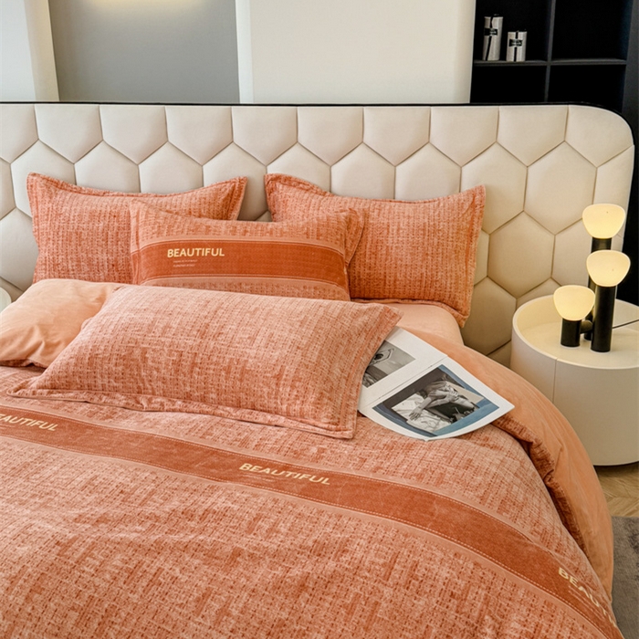 91家纺网 家纺一手货源 找家纺 喜四方 2025新款超细旦婴儿宝宝绒印花四件套 都市柏林