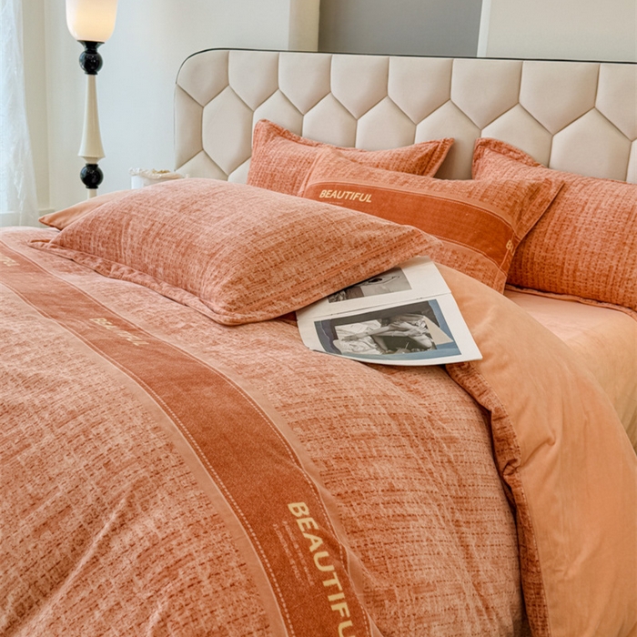 91家纺网 家纺一手货源 找家纺 喜四方 2025新款超细旦婴儿宝宝绒印花四件套 都市柏林