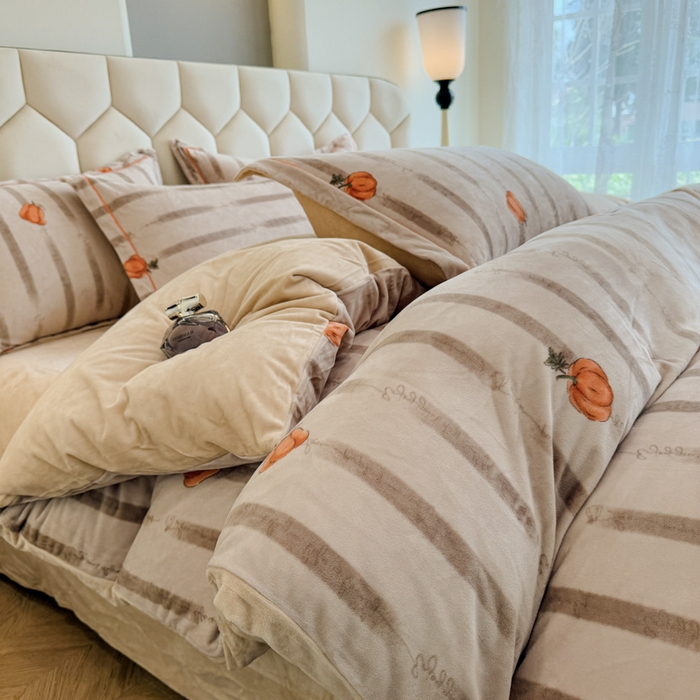 91家纺网 家纺一手货源 找家纺 喜四方 2025新款超细旦婴儿宝宝绒印花四件套 番禧