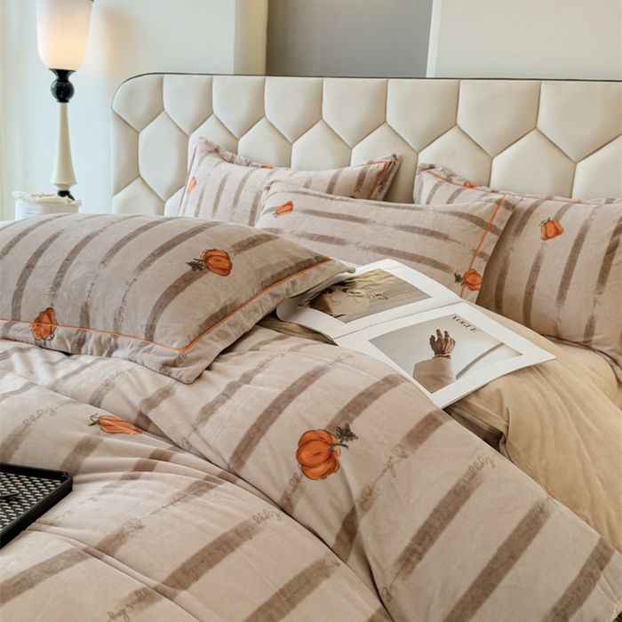 91家纺网 家纺一手货源 找家纺 喜四方 2025新款超细旦婴儿宝宝绒印花四件套 番禧