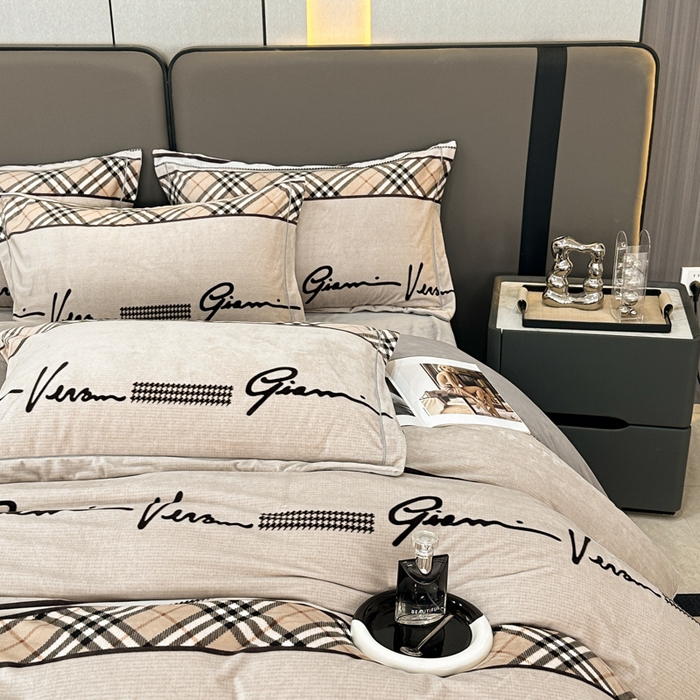 91家纺网 家纺一手货源 找家纺 喜四方 2025新款超细旦婴儿宝宝绒印花四件套 罗拉