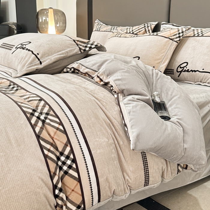 91家纺网 家纺一手货源 找家纺 喜四方 2025新款超细旦婴儿宝宝绒印花四件套 罗拉