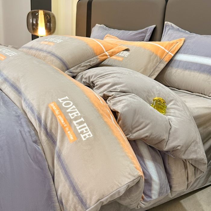 91家纺网 家纺一手货源 找家纺 喜四方 2025新款超细旦婴儿宝宝绒印花四件套 美好生活