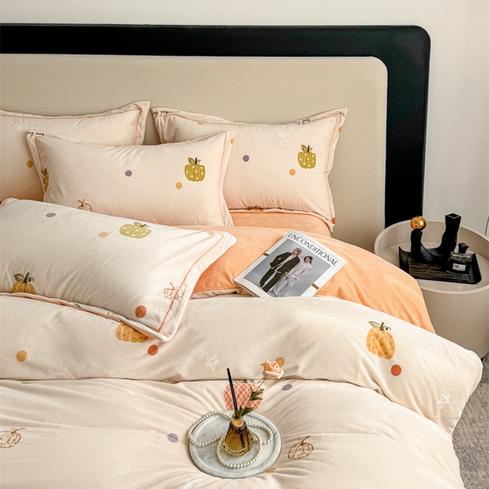 91家纺网 家纺一手货源 找家纺 喜四方 2025新款超细旦婴儿宝宝绒印花四件套 梦幻乐园 -米