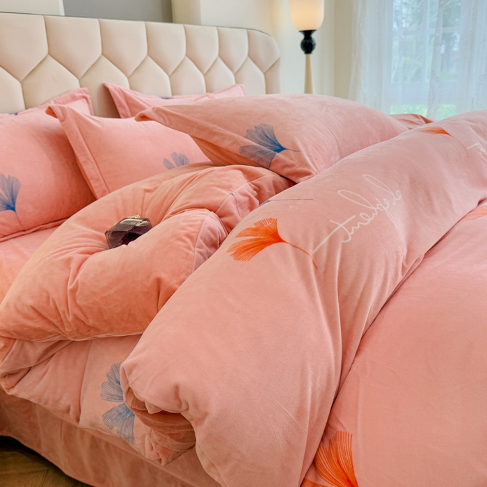 91家纺网 家纺一手货源 找家纺 喜四方 2025新款超细旦婴儿宝宝绒印花四件套 森沐