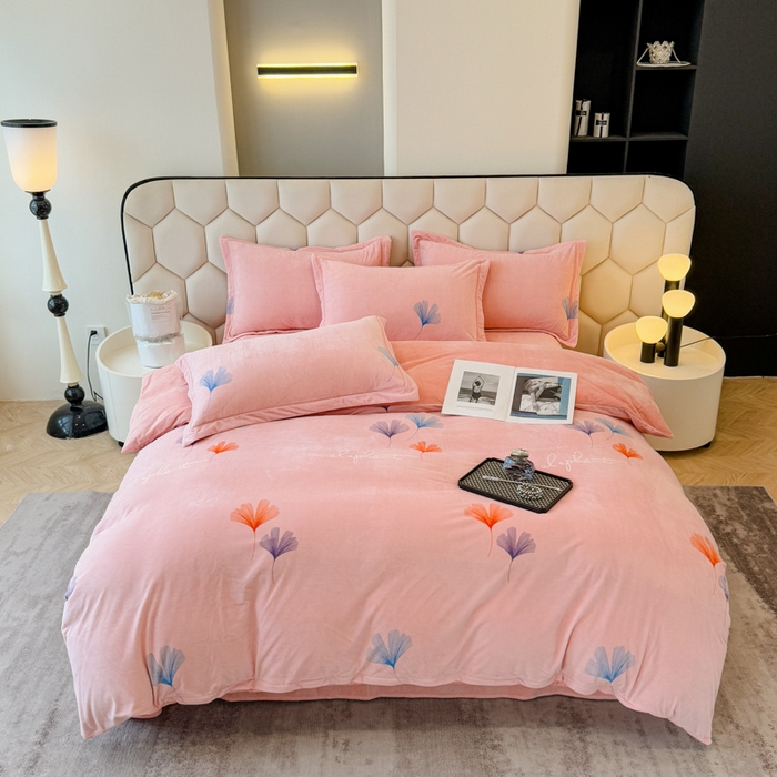 91家纺网 家纺一手货源 找家纺 喜四方 2025新款超细旦婴儿宝宝绒印花四件套 森沐