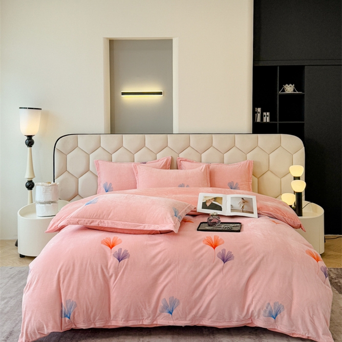 91家纺网 家纺一手货源 找家纺 喜四方 2025新款超细旦婴儿宝宝绒印花四件套 森沐