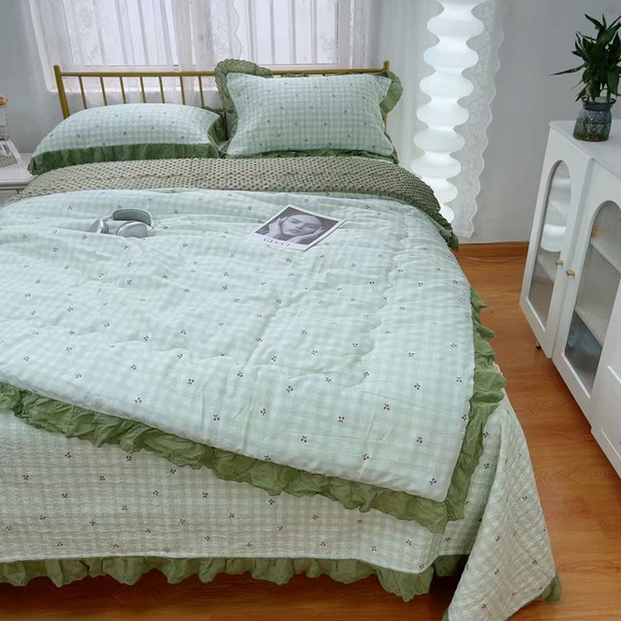 91家纺网 家纺一手货源 找家纺 暖居 2025新款法式纯棉砂洗棉花床盖三件套同款豆豆被双面纯棉被套 樱桃格子绿