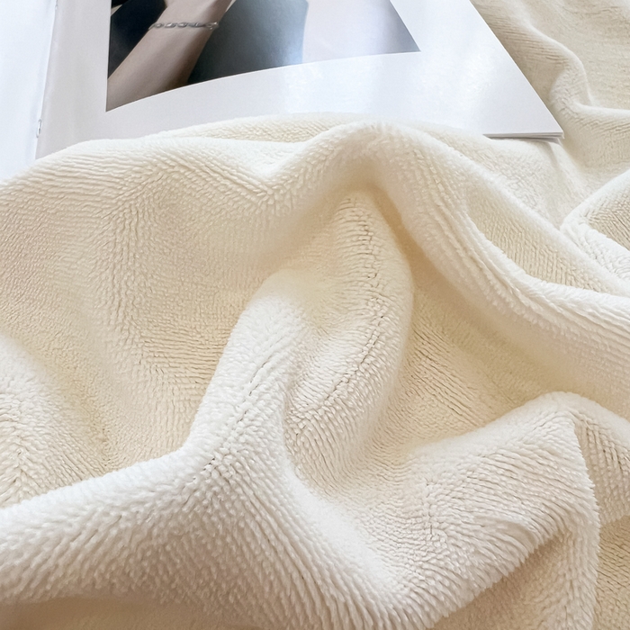 91家纺网 家纺一手货源 找家纺 （总）眠博士 2025新款时尚款牛奶绒加厚保暖四件套四件套