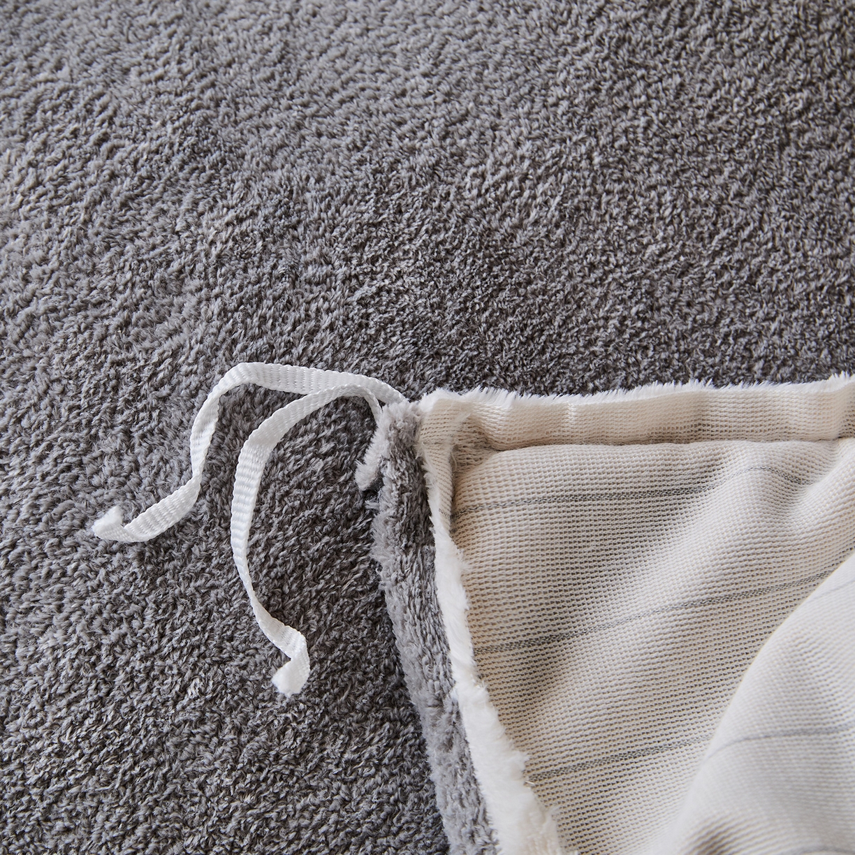 91家纺网 家纺一手货源 找家纺 （总）锦罗绣 2025新款雪尼绒艾尼绒230克全消光绣花系列单被套